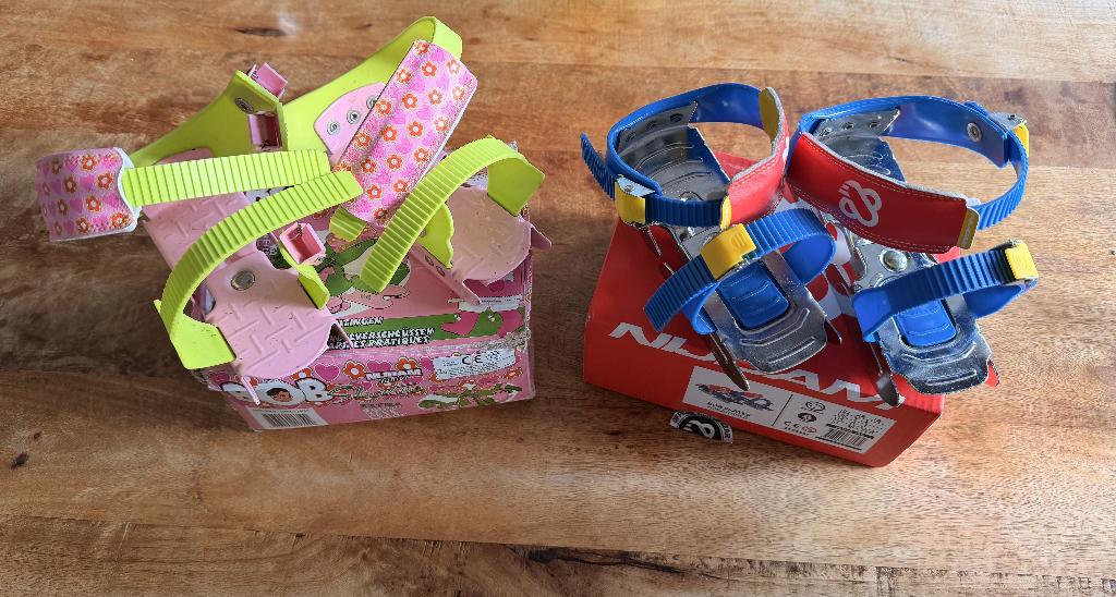 BOB Skates - Adjustable (2 sets) - 24-34, Ophalen of Verzenden, Zo goed als nieuw, Overige typen, Overige merken