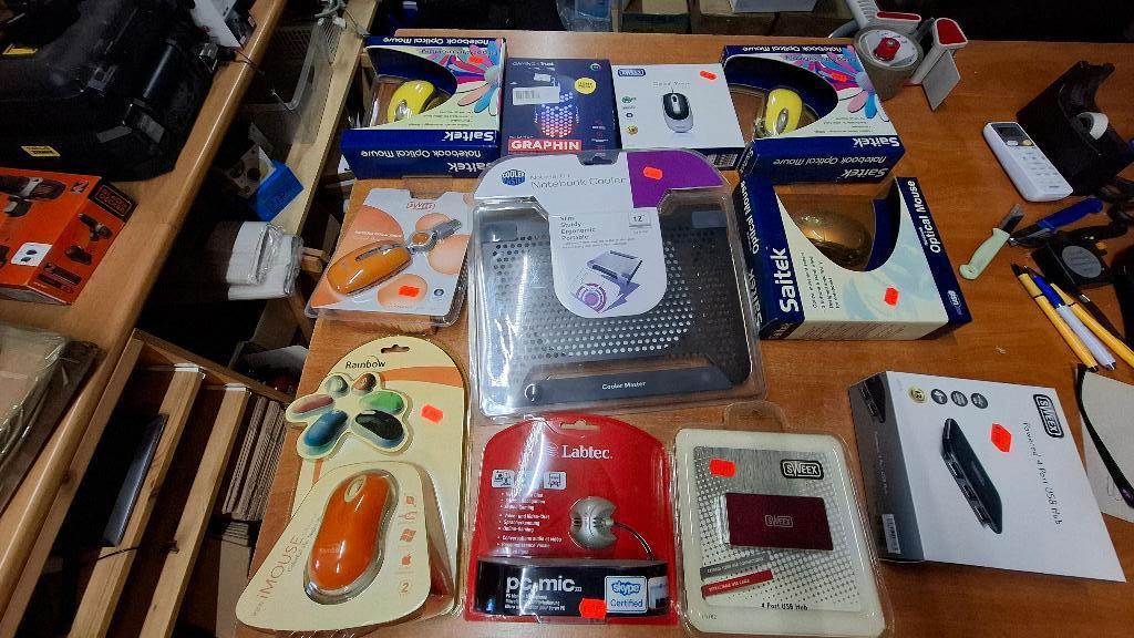 partij computer accessoires TEAB, Computers en Software, Overige Computers en Software, Krijgsman 75, 1186 DR, Amstelveen, Hp