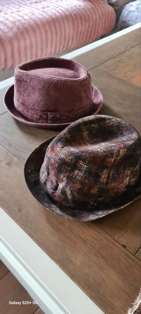 Chillouts Hoeden Set - Stijlvol en Uniek, Hoed, Zo goed als nieuw, Chillouts, One size fits all