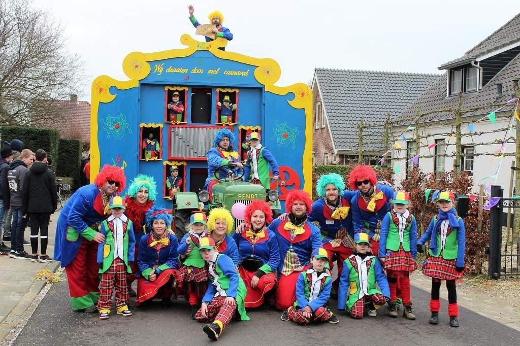 Grote partij clownspakken / loopgroep (20 volw. + 20 kids), Kleding | Dames, Carnavalskleding en Feestkleding, Carnaval, Zo goed als nieuw