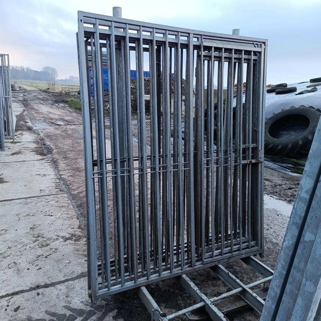 8 stuks 1,5m deurpaneel 8cm kennelpanelen, Ophalen, Hondenkennel, 100 cm of meer, 110 cm of meer