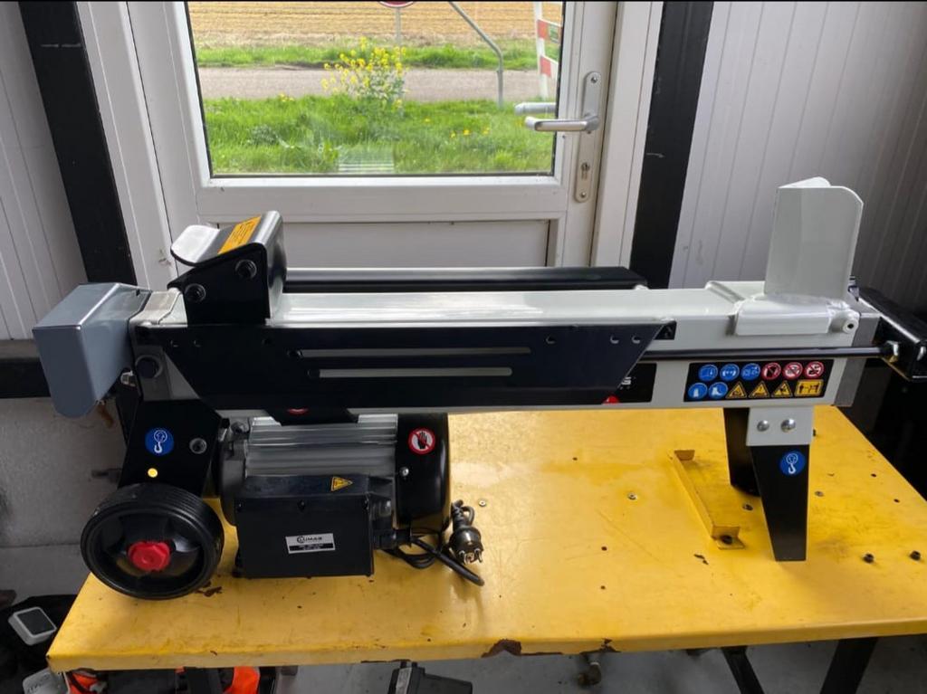 Kloofmachine TE HUUR, Tuin en Terras, Kloofmachines, Ophalen, Zo goed als nieuw, Liggend