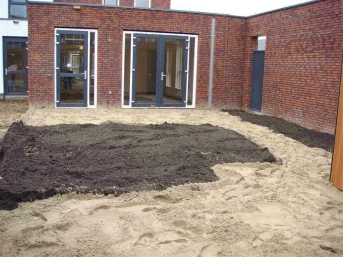 tuin uitgraven met machinist, Diensten en Vakmensen, Tuinmannen en Stratenmakers, Tuinontwerp
