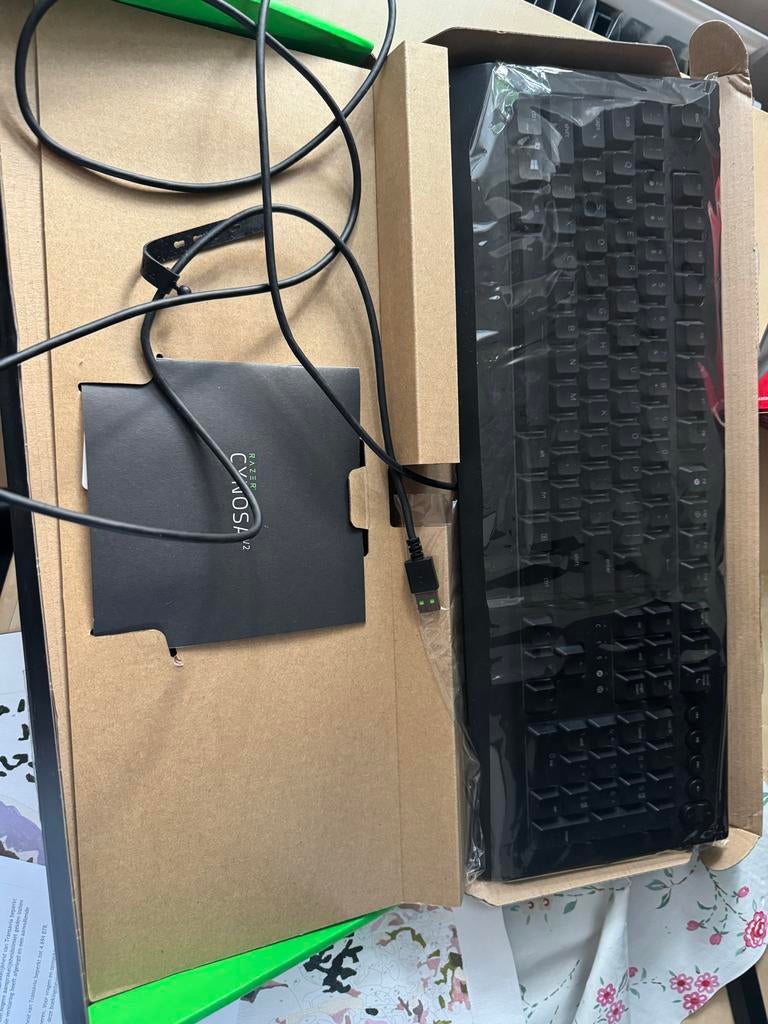 Gaming Toetsenbord - Razer Cynosa V2, Gaming toetsenbord, Nieuw, Ophalen of Verzenden, Qwerty