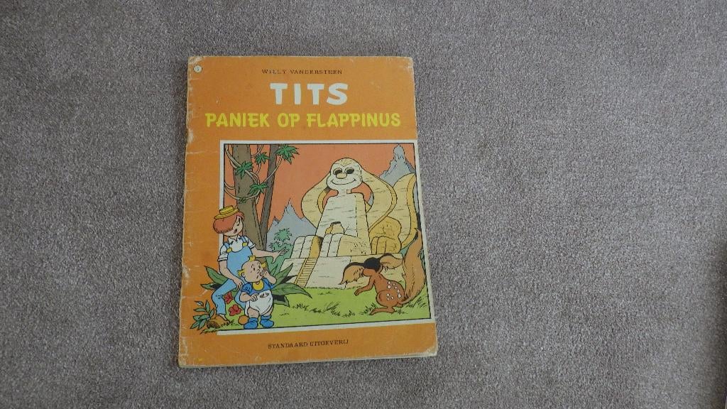 retro boekje Tits, Ophalen of Verzenden, Overige typen