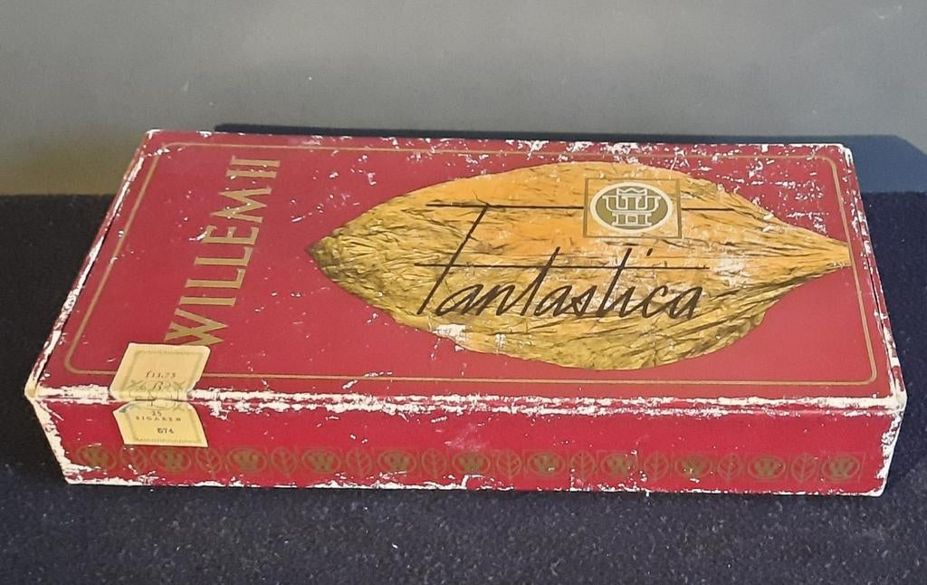 Willem II Fantastica Sigarendoos, Verzamelen, Ophalen of Verzenden, Gebruikt, Tabaksdoos of Verpakking