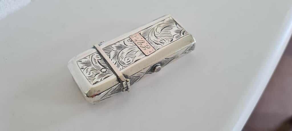 Antieke Hollands Zilveren Tondeldoosje met Gouden Monogram, Antiek en Kunst, Antiek | Goud en Zilver, Ophalen of Verzenden, Zilver