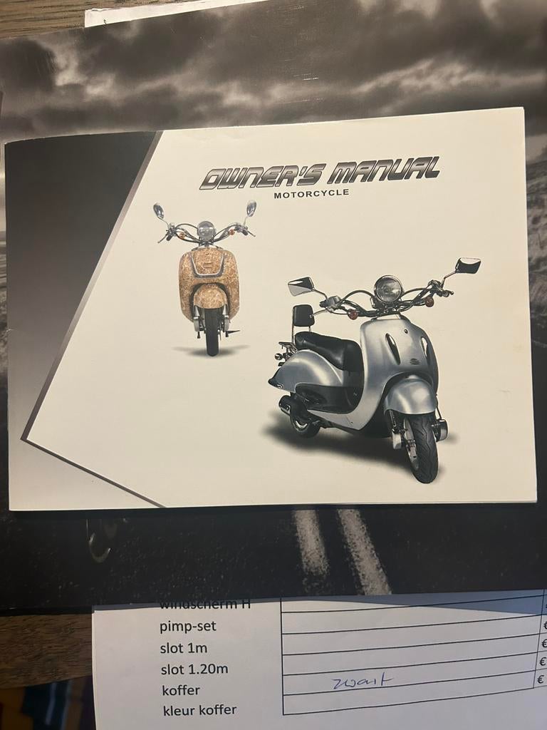 VOm scooter in carbon look, Gebruikt, Benzine, Ophalen, Overige merken