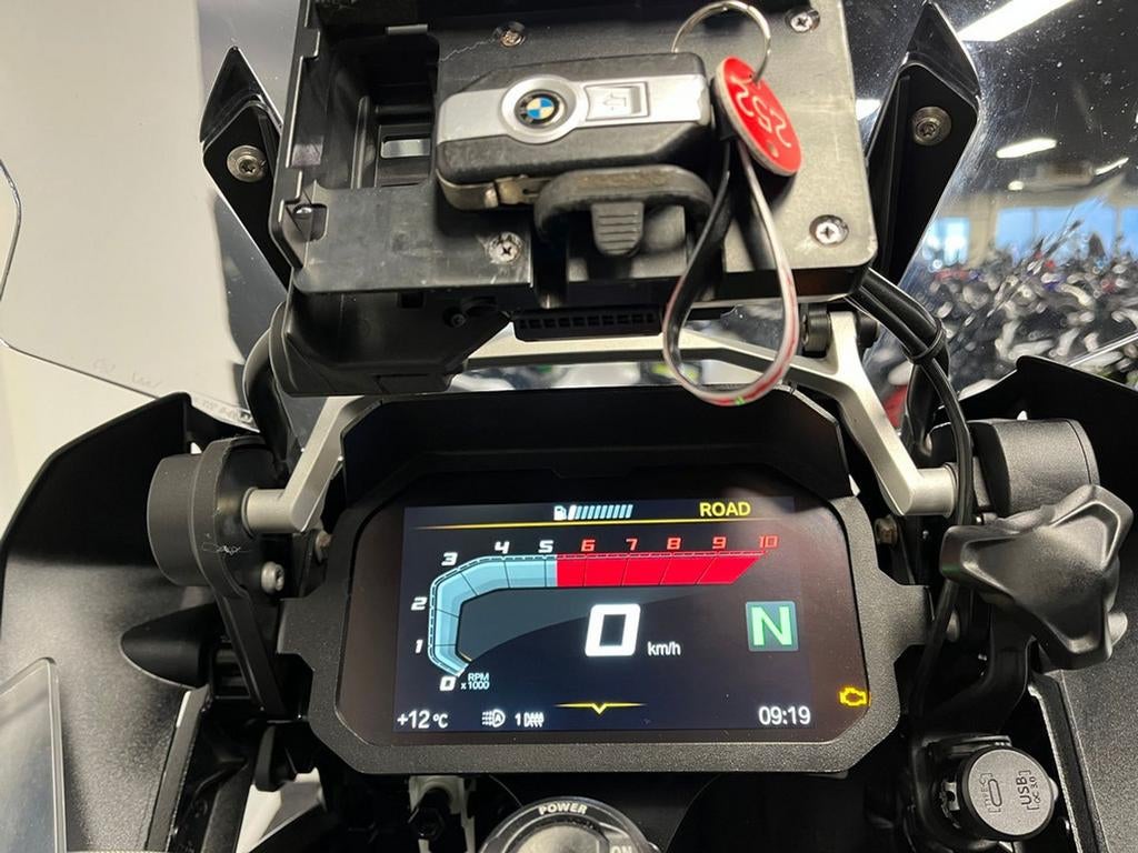 BMW R 1250 GS ADVENTURE (bj 2019) - foto 2