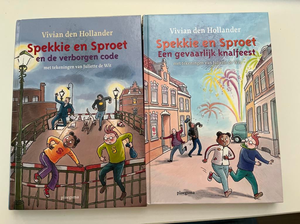 Spekkie en Sproet - 2 boeken van Vivian den Hollander, Ophalen of Verzenden, Zo goed als nieuw, Fictie algemeen