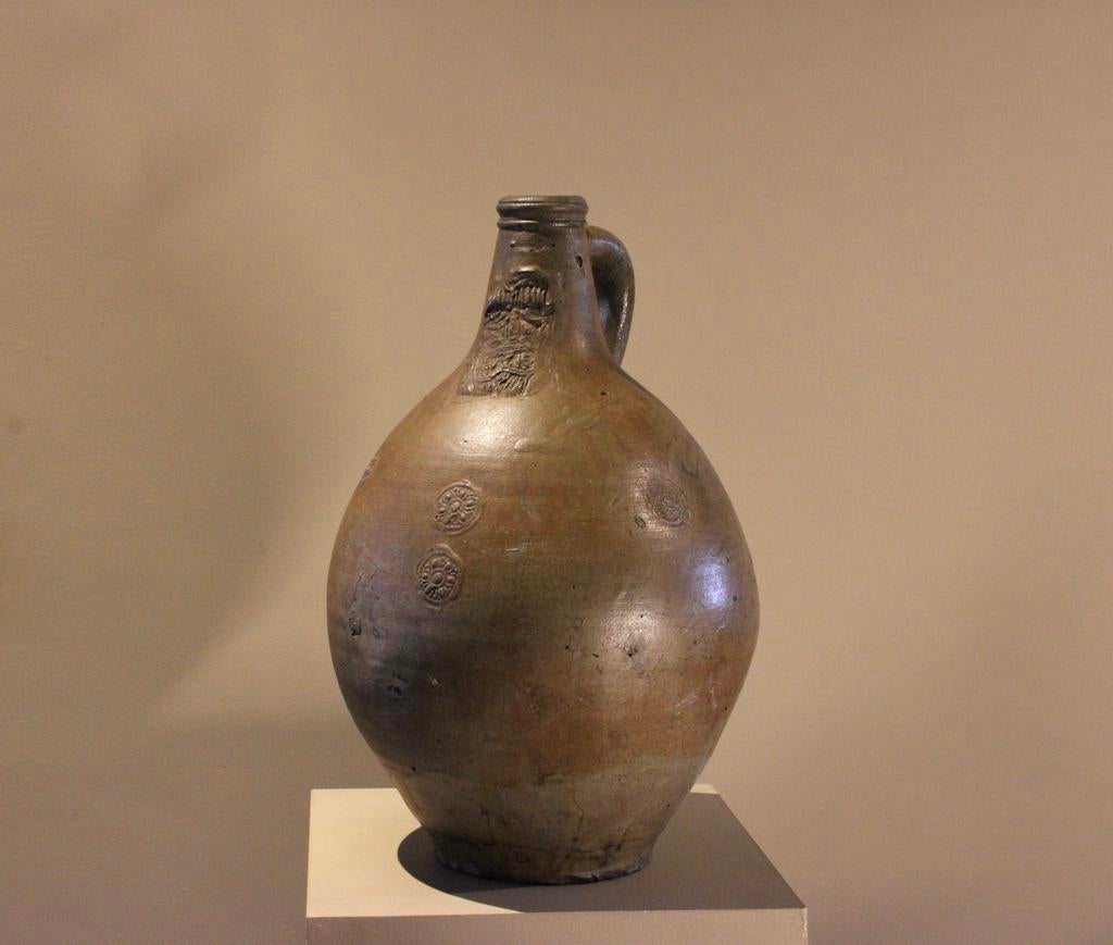 Baardmankruik - zeer grote baardmankruik Frechen 17/18e eeuw, Ophalen of Verzenden