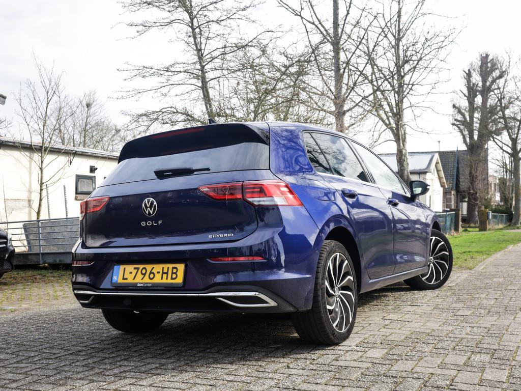 Volkswagen Golf 1.4 eHybrid Style 1e-Eig. & Dealer-Onderh BO, 12 maanden, 1490 kg, Gebruikt, 4 cilinders
