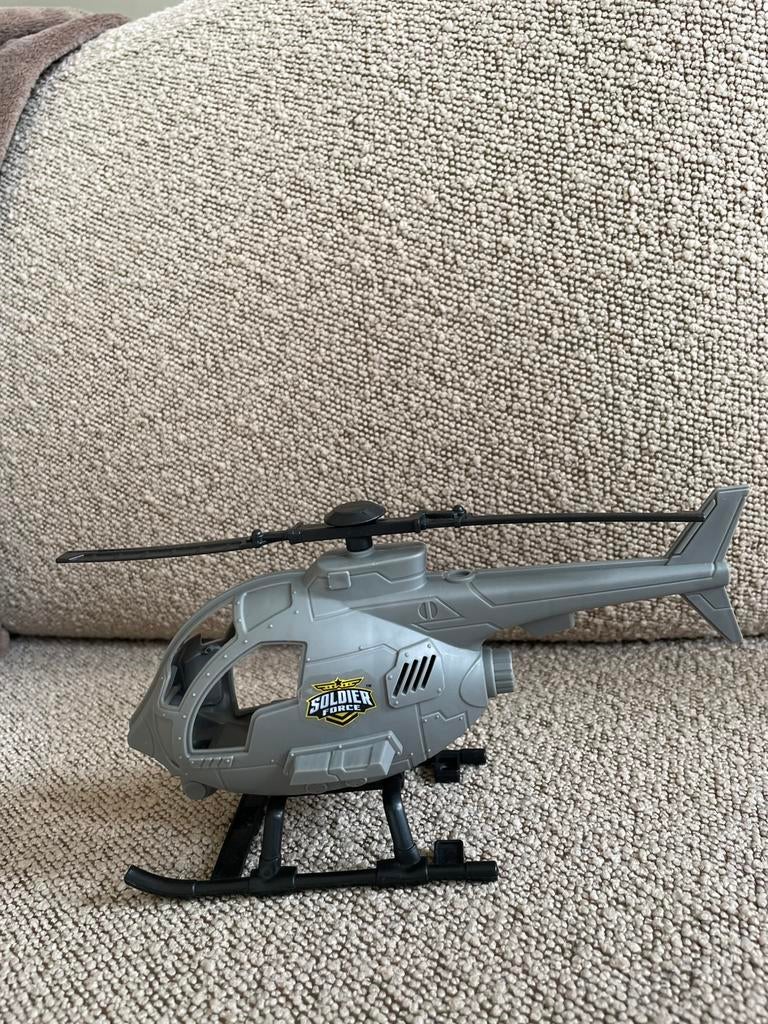 Leger helikopter, Ophalen, Zo goed als nieuw