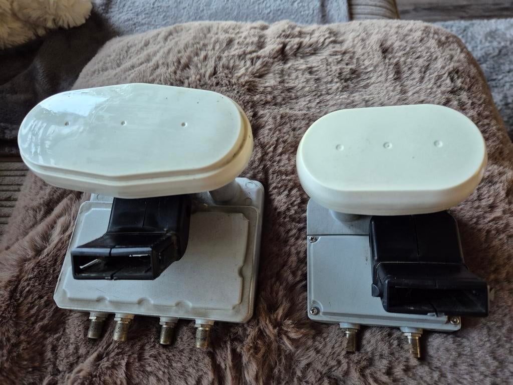 Trippel LNB en Duo LNB voor schotelantenne, Ophalen, Gebruikt, (Schotel)antenne-accessoires, Overige merken