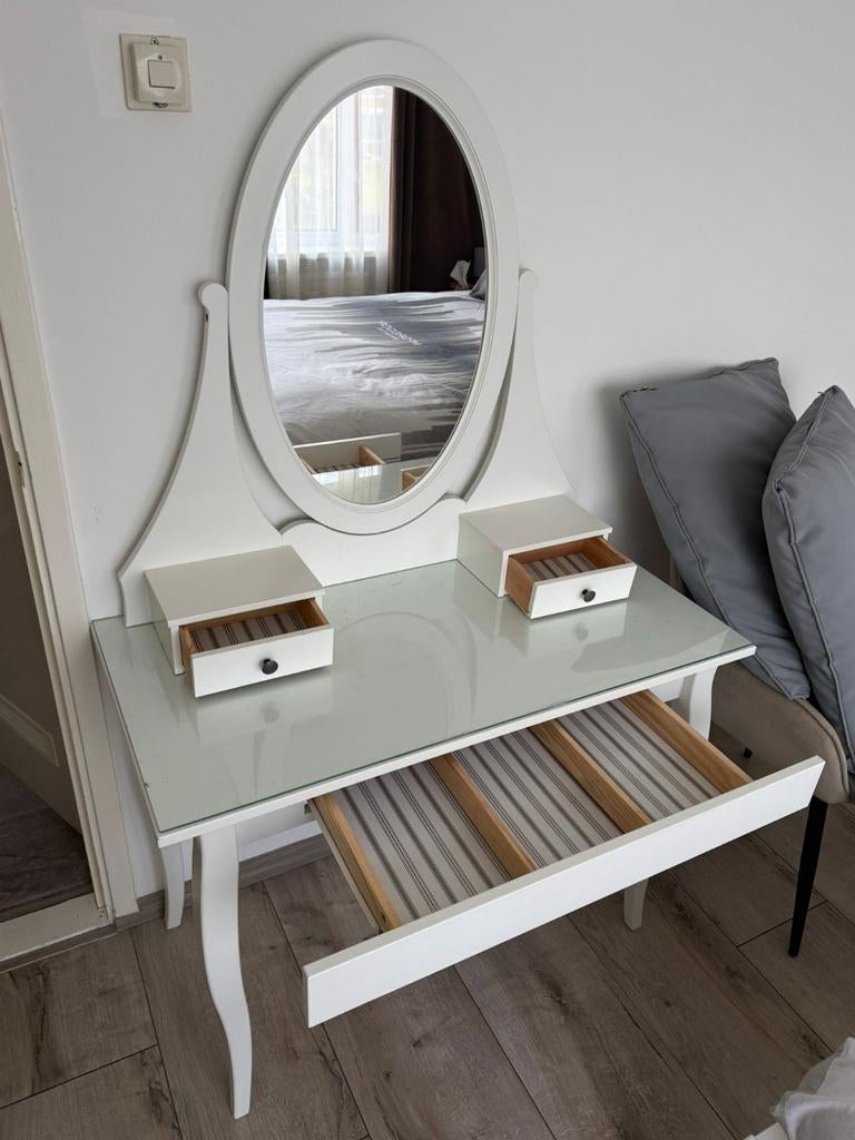 Witte make up tafel met spiegel, Ikea, Huis en Inrichting, Ophalen, Gebruikt, 50 tot 100 cm, 150 tot 200 cm