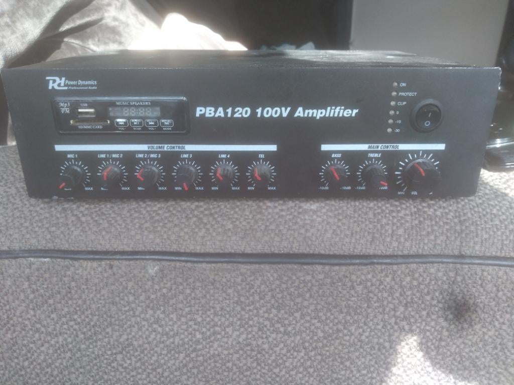 Amplifier pba120 100v, Ophalen of Verzenden, Zo goed als nieuw, Overige instrumenten