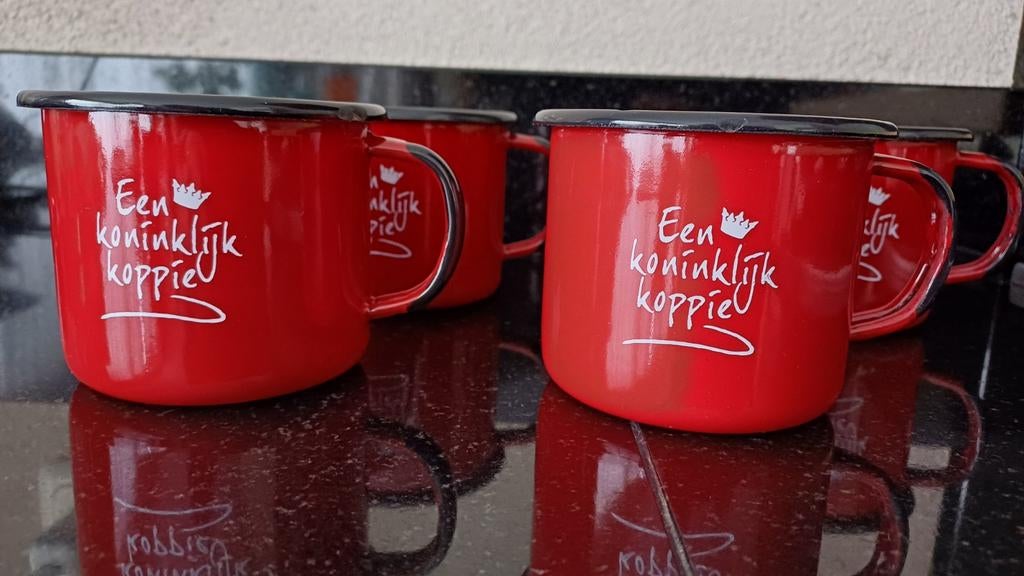 Douwe egberts emaille mokken, Ophalen, Nieuw, Overige stijlen, Kop(pen) en/of Schotel(s)