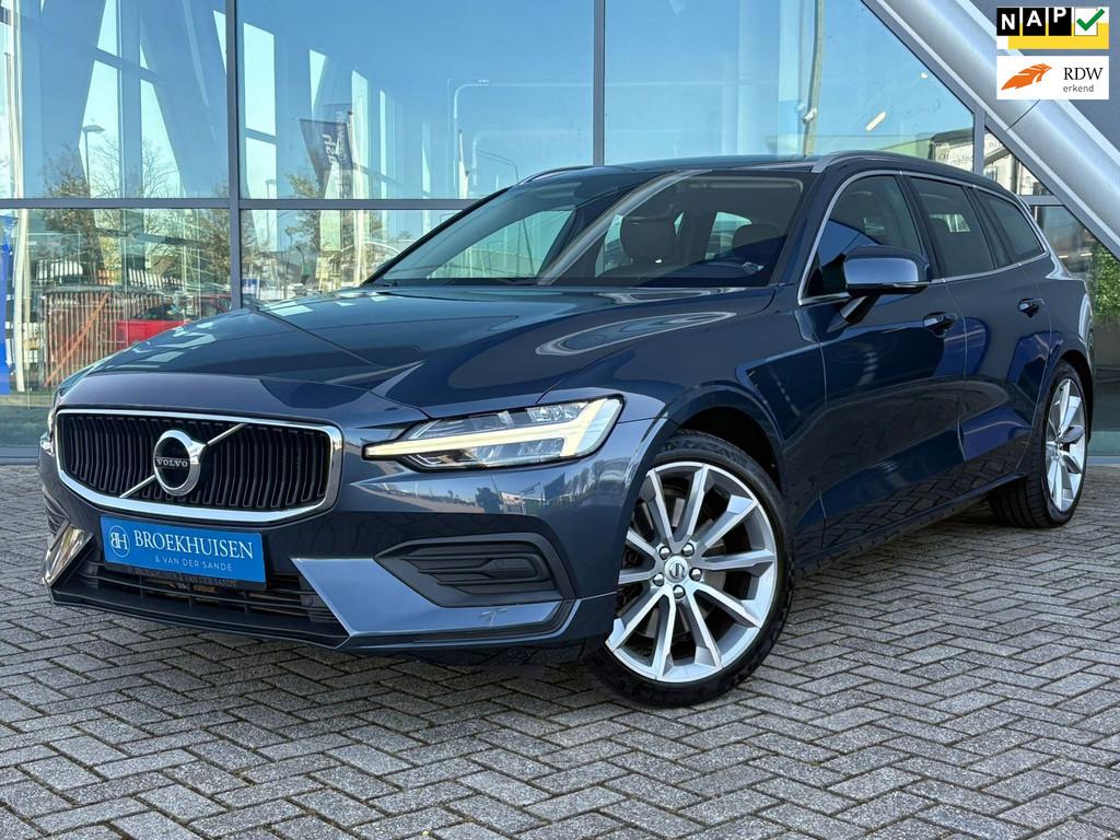 Volvo V60 2.0 T5 Momentum 250pk Trekhaak / Bliss / Stuur-Sto, Auto's, 4 cilinders, 1969 cc, Blauw, Bluetooth
