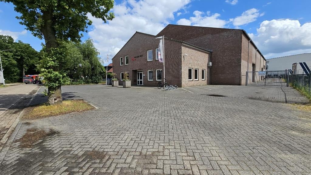 Kantoor op het industrieterrein in Boxmeer (te huur), 300 m², Huur, Kantoorruimte