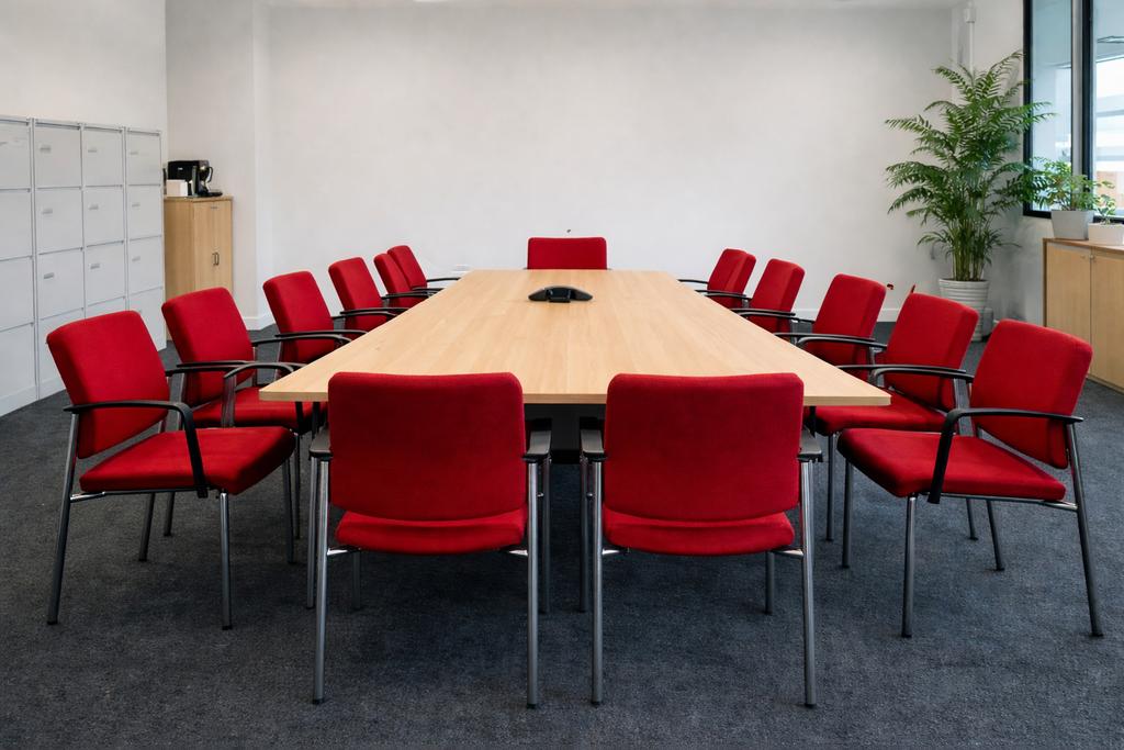 Ahrend vergaderstoel stoel,  model 321, oranje/rood, Ophalen, Gebruikt, Geen, Ahrend