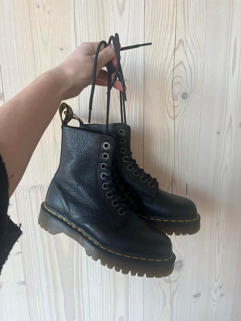 Dr. Martens • NIEUW • Maat 37, Kleding | Dames, Schoenen, Ophalen, Nieuw, Zwart