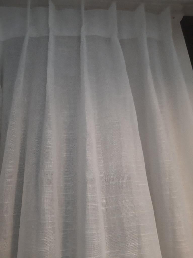 2 Gordijnen van House of Happiness 2 van 1.80 br en 2.59 ho, 200 cm of meer, Wit, Ophalen of Verzenden, Zo goed als nieuw