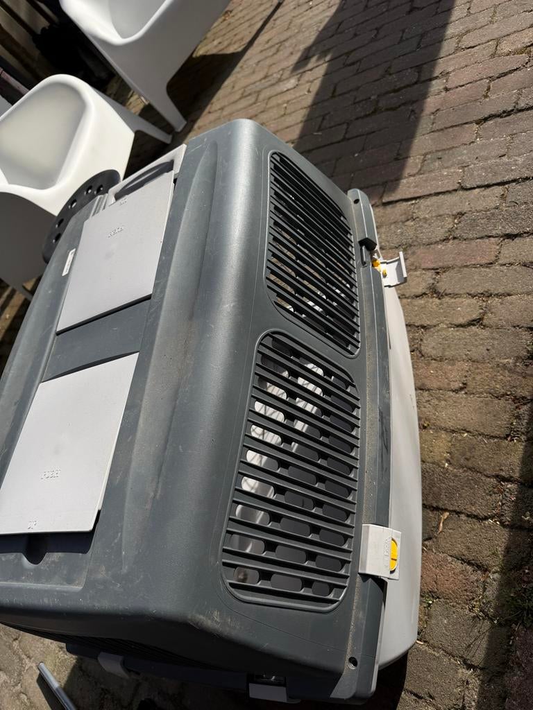 Honden transportbox maat M, Ophalen, Zo goed als nieuw