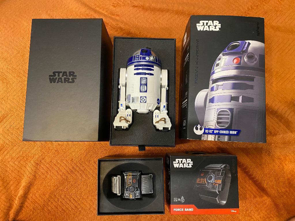 Star Wars Sphero R2-D2 Droid + Force Band | Compleet, Ophalen of Verzenden, Zo goed als nieuw, Actiefiguurtje