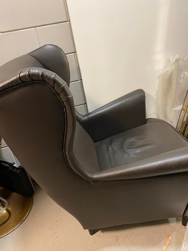 Nette donkergrijze fauteuil, Huis en Inrichting, Fauteuils, Ophalen, Zo goed als nieuw, Leer, 75 tot 100 cm