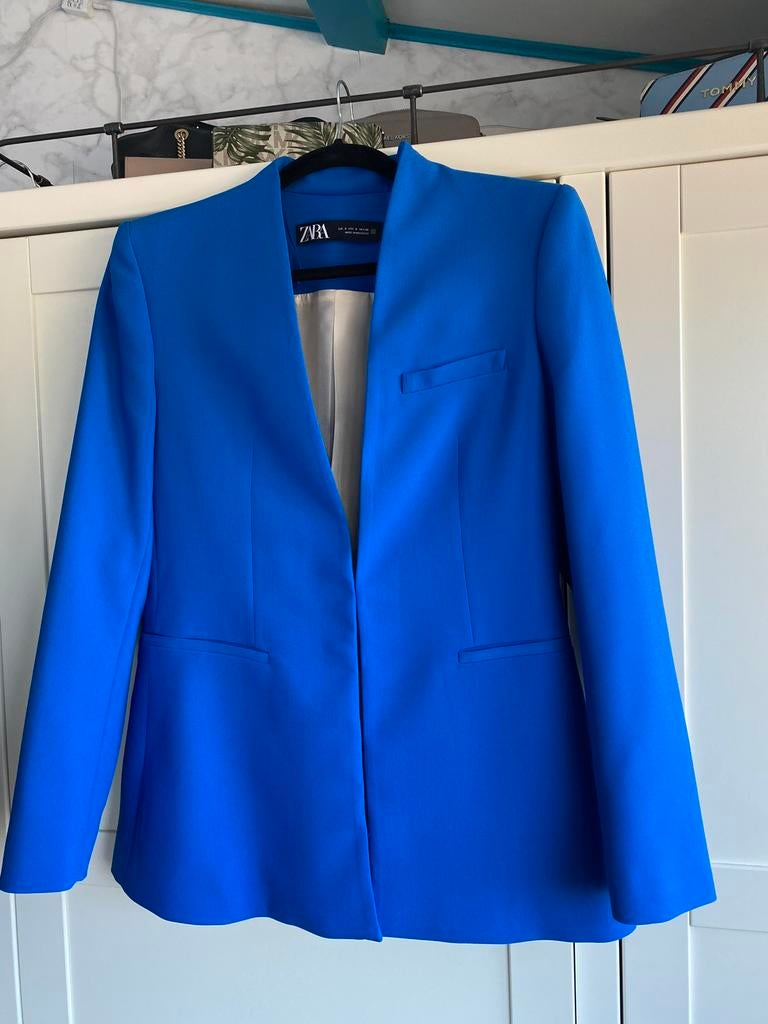 NIEUW kobaltblauw Zara blazer maat S, Kleding | Dames, Jasjes, Kostuums en Pakken, Zo goed als nieuw, Jasje, Maat 36 (S), Blauw