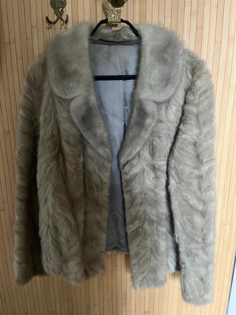 Nerts bontjas, Ophalen, Maat 38/40 (M)