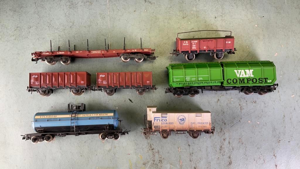 ROCO RIVAROSSI LILIPUT ho 7 Goederenwagens NS FS VAM FRICO, Gelijkstroom, Wagon, Ophalen of Verzenden, Roco