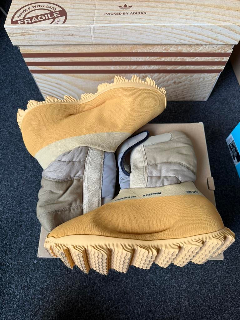 Adidas Yeezy Knit RNNR Boot 44, Kleding | Heren, Schoenen, Overige kleuren, Ophalen of Verzenden, Sneakers of Gympen, Zo goed als nieuw