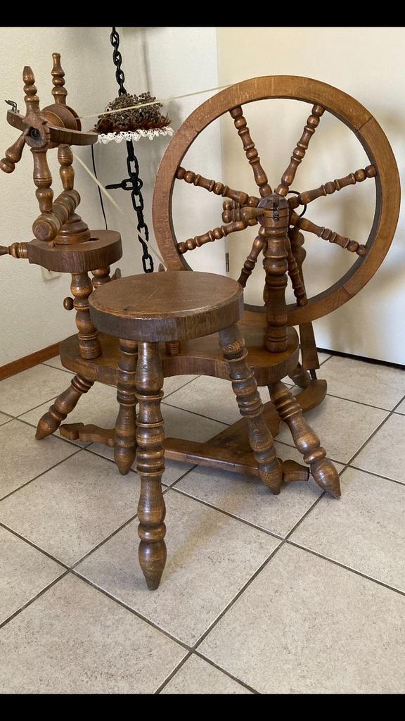 Spinnewiel met Louët kaardmolen, Hobby en Vrije tijd, Spinnewielen en Spinnen, Ophalen, Gebruikt, Spinnewiel