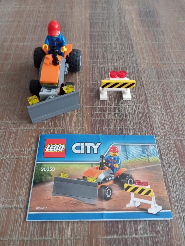 Lego City 30353 mini bulldozer met figuur, Ophalen of Verzenden, Zo goed als nieuw
