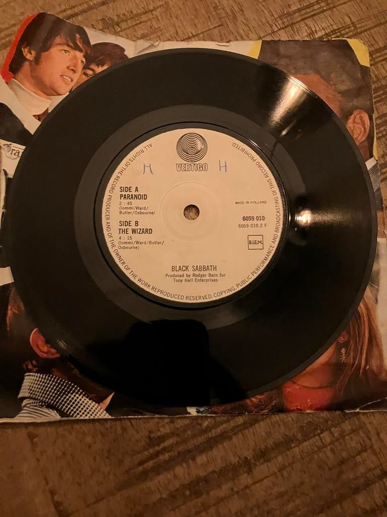 Black Sabbath - Paranoid / The Wizard vinyl single, Cd's en Dvd's, Vinyl Singles, Gebruikt, 7 inch, Single, Ophalen of Verzenden