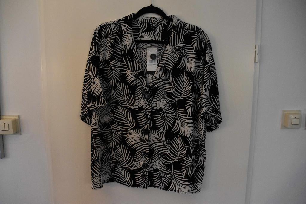 leuke nieuwe blouse maat XL Hema, Kleding | Dames, Overige kleuren, Maat 46/48 (XL) of groter, Nieuw, Ophalen of Verzenden