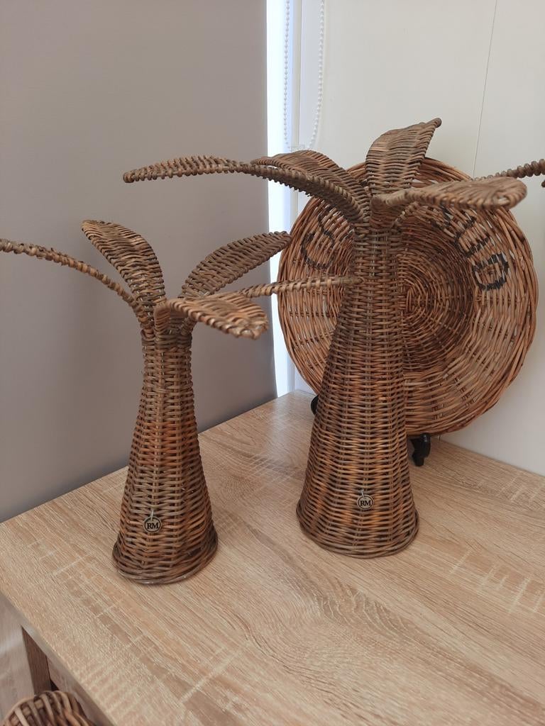 Riviera maison rattan palmbomen en bord, Huis en Inrichting, Woonaccessoires | Overige, Ophalen, Zo goed als nieuw