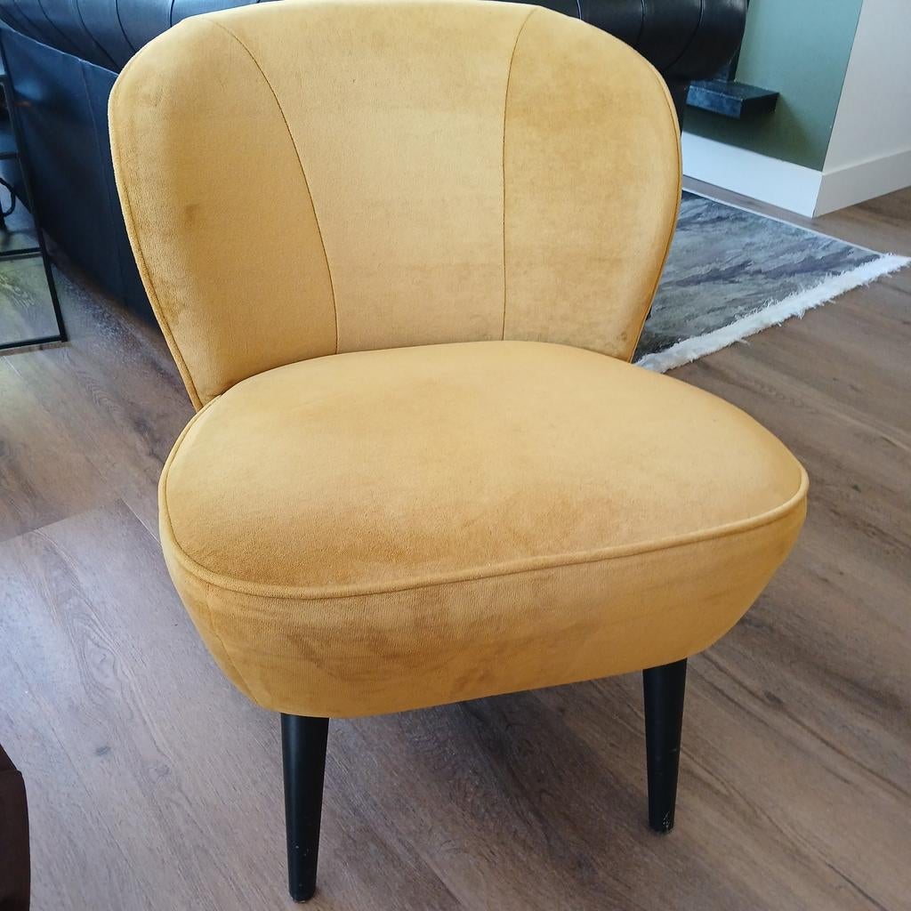 Leuke geel fluweel fauteuil van WOOOD, Ophalen, Gebruikt, 75 tot 100 cm, Stof