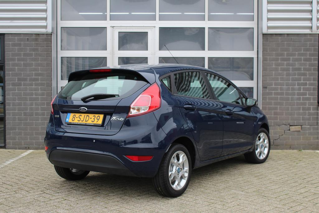 Ford Fiesta 1.0 Style / Airco / LMV 15" / PDC / N.A.P., Voorwielaandrijving, Euro 5, 525 kg, Met garantie (alle)