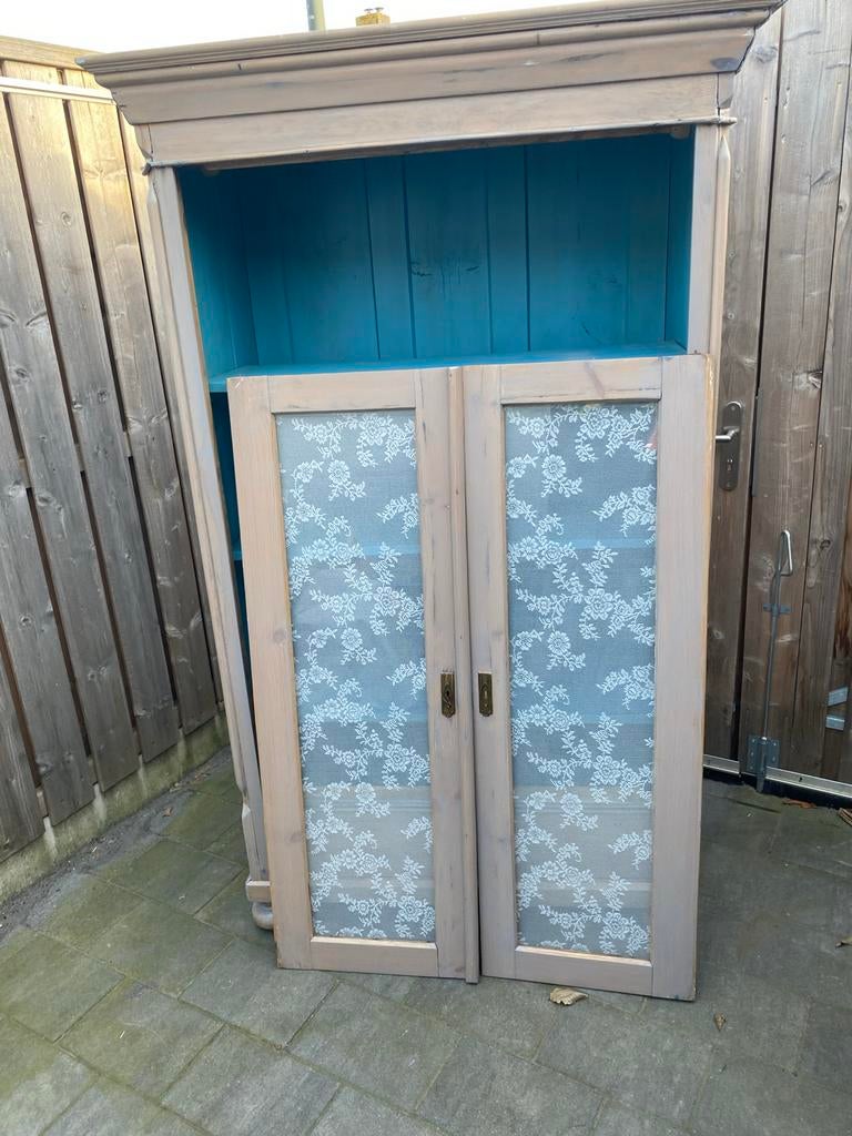Kledingkast met glas en blauwe binnenkant - opknapper, Ophalen, Gebruikt, 100 tot 150 cm, Glas