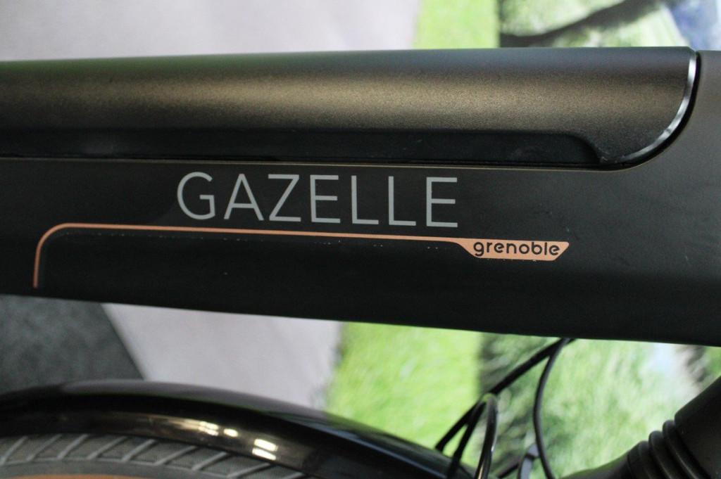 Gazelle Grenoble C8 HMB Dames Black Mat 49cm 2020, Gebruikt, -, - 0
-, NL, 47 tot 51 cm
