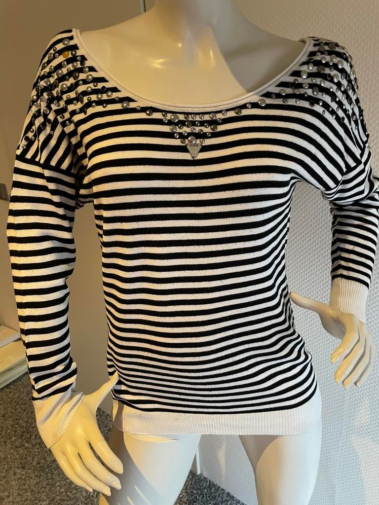 Guess trui met steentjes maat s, Kleding | Dames, ., Zwart, Ophalen of Verzenden, Zo goed als nieuw