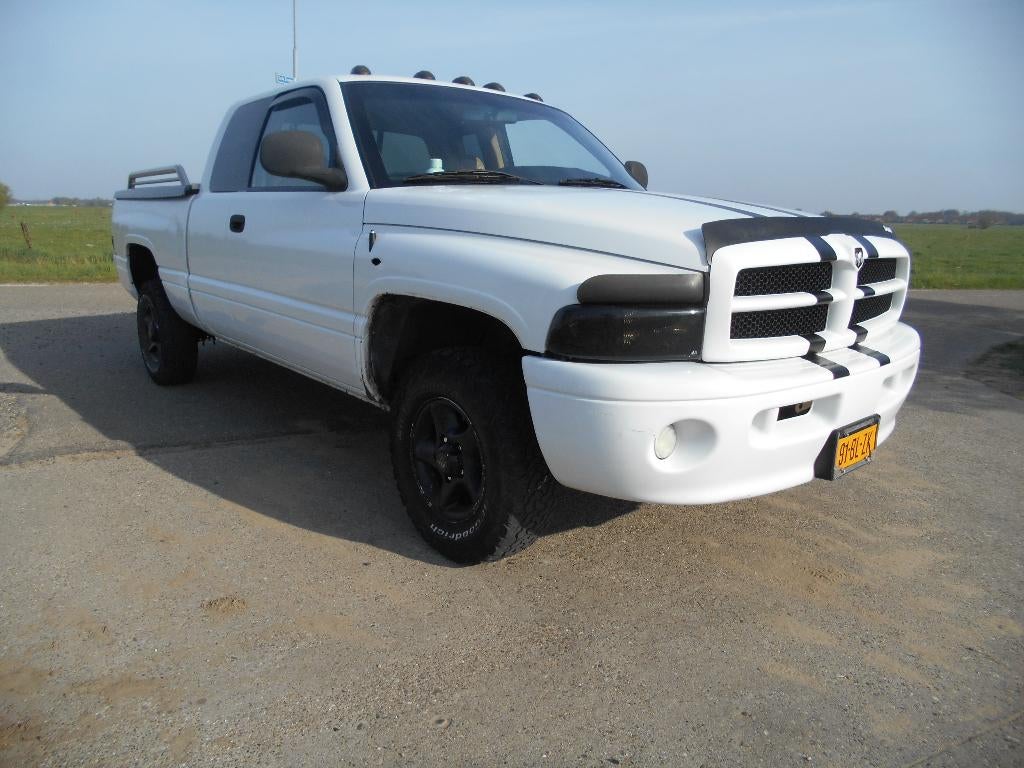 Dodge Ram 1500 Sport 5.9 V8 Automaat 1999 APK WERKPAARD, Achterwielaandrijving, 3000 kg, Wit, Leder