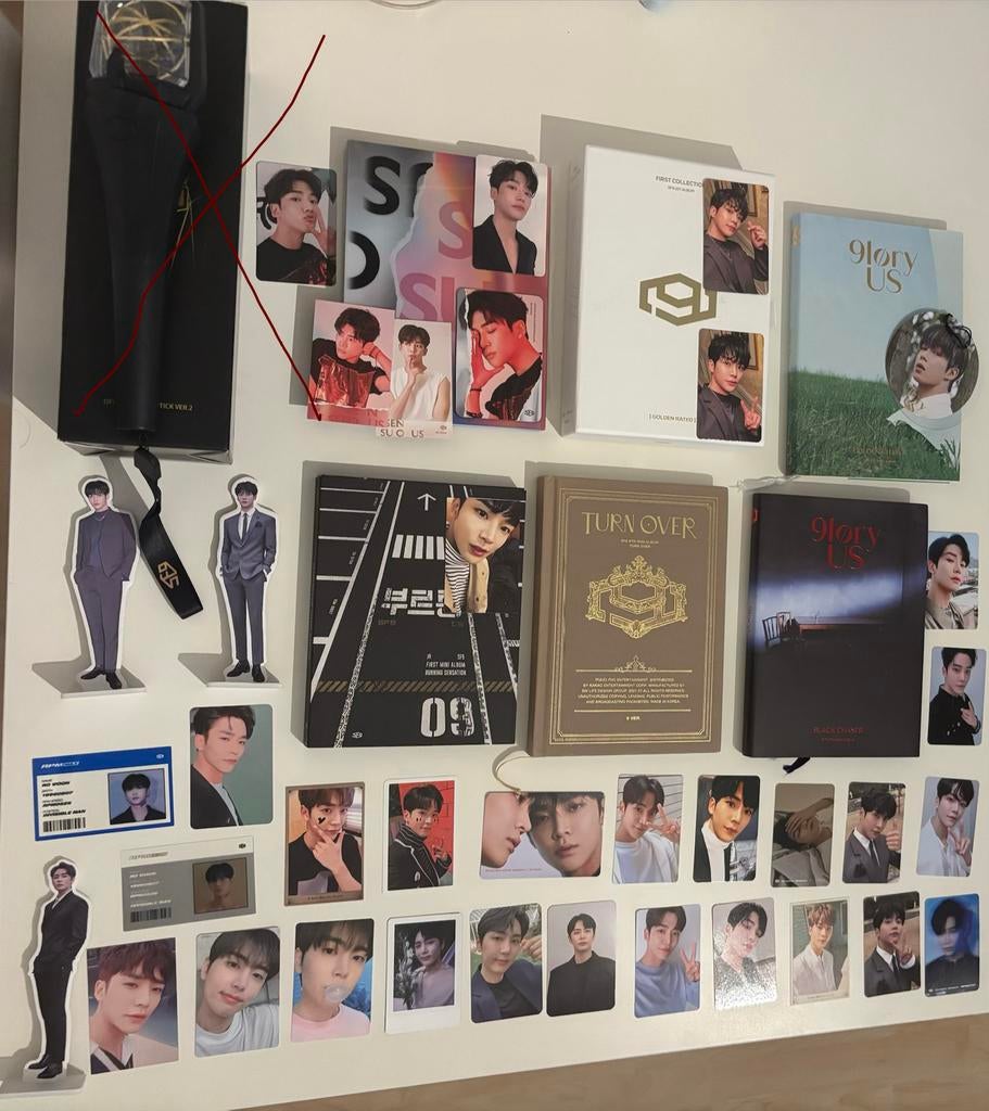 Kpop SF9 albums + photocards, Ophalen of Verzenden, Zo goed als nieuw, Foto of Kaart