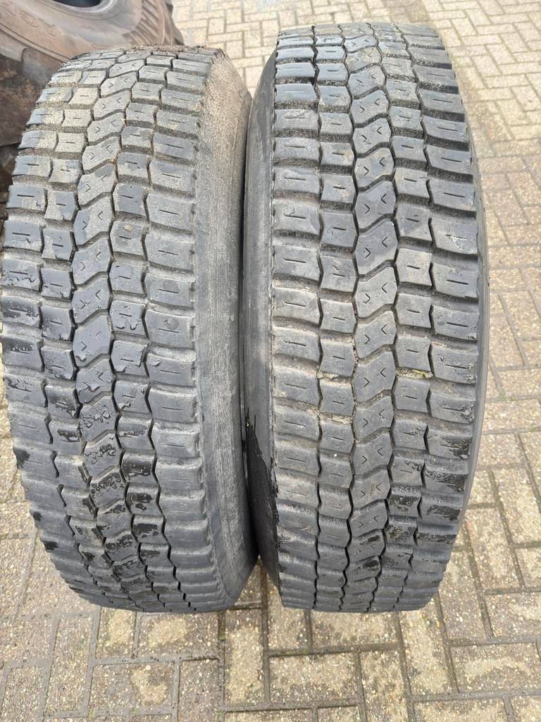 2 x 315/80R22,5 cover banden, Ophalen, Overige merken, Overige Auto-onderdelen