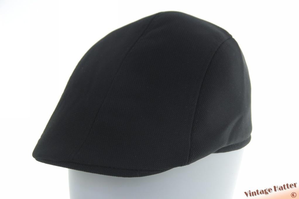 Voorgevormde platte pet zwart polyester 57 Nieuw, Ophalen of Verzenden, Nieuw, 57 cm (M, 7⅛ inch) of minder, Pet