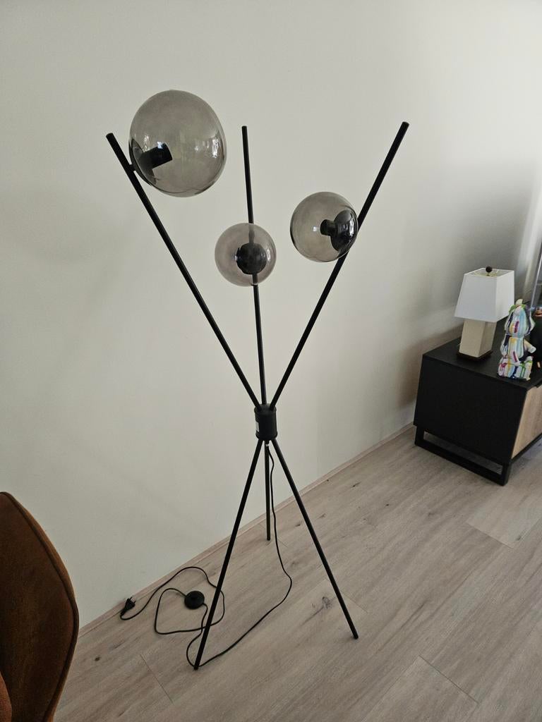 Trendy glazen lamp, Huis en Inrichting, Ophalen of Verzenden, Zo goed als nieuw, Glas, Minder dan 100 cm