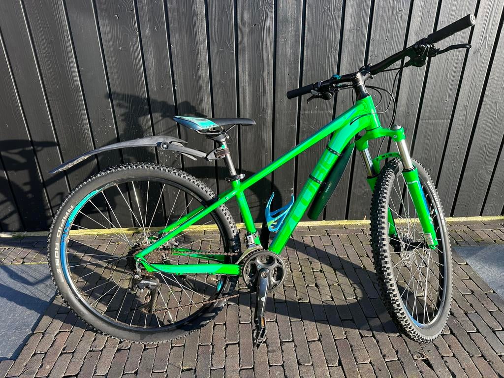 Cube Mountainbike kinderen 27,5, Fietsen en Brommers, Fietsen | Mountainbikes en ATB, Minder dan 45 cm, Ophalen of Verzenden, Zo goed als nieuw