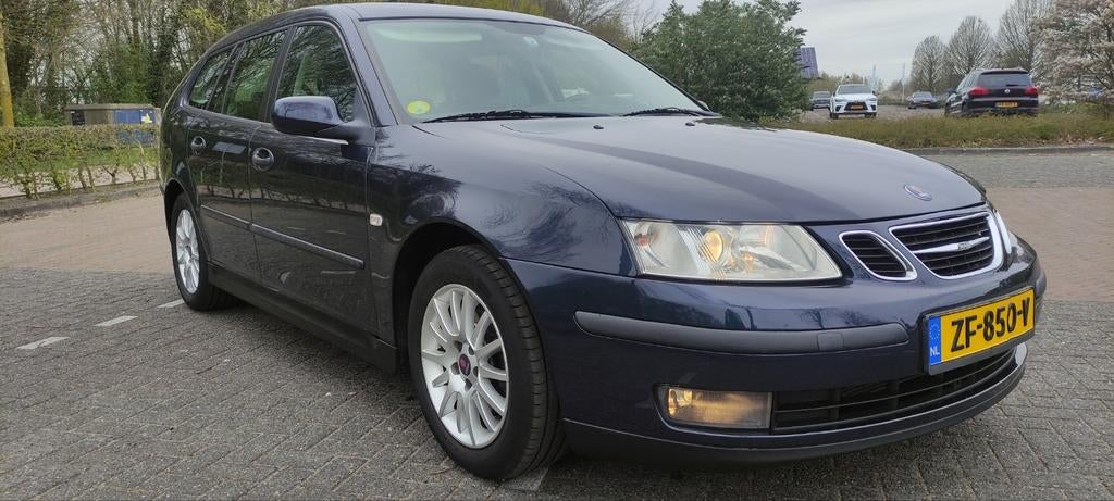 Saab 9-3 Sport Estate 1.8i met APK tot 10 april 2027, Voorwielaandrijving, Stof, 4 cilinders, Blauw